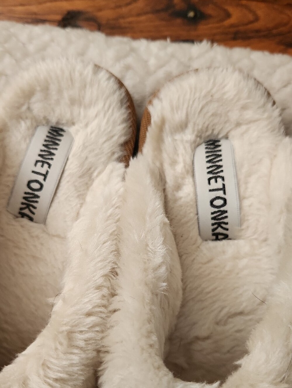 Minnetonka Cozy Faux-Fur Slide Slippers - Tan & Cream - Picture 2 of 5